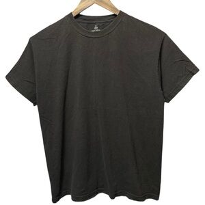 plain blank faded black gray foot locker short sleeve crewneck casual T-shirt